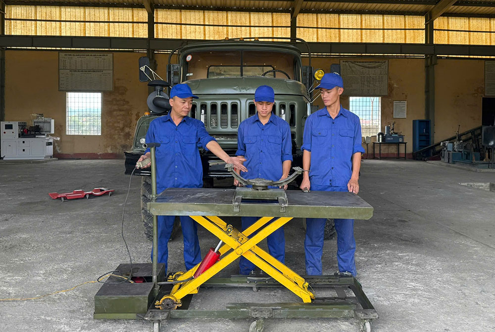 Những đảng viên tiên phong nghiên cứu khoa học